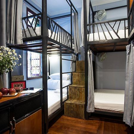 The Chi Novel Hostel Hanoi Dış mekan fotoğraf