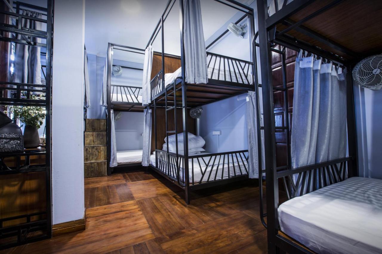 The Chi Novel Hostel Hanoi Dış mekan fotoğraf