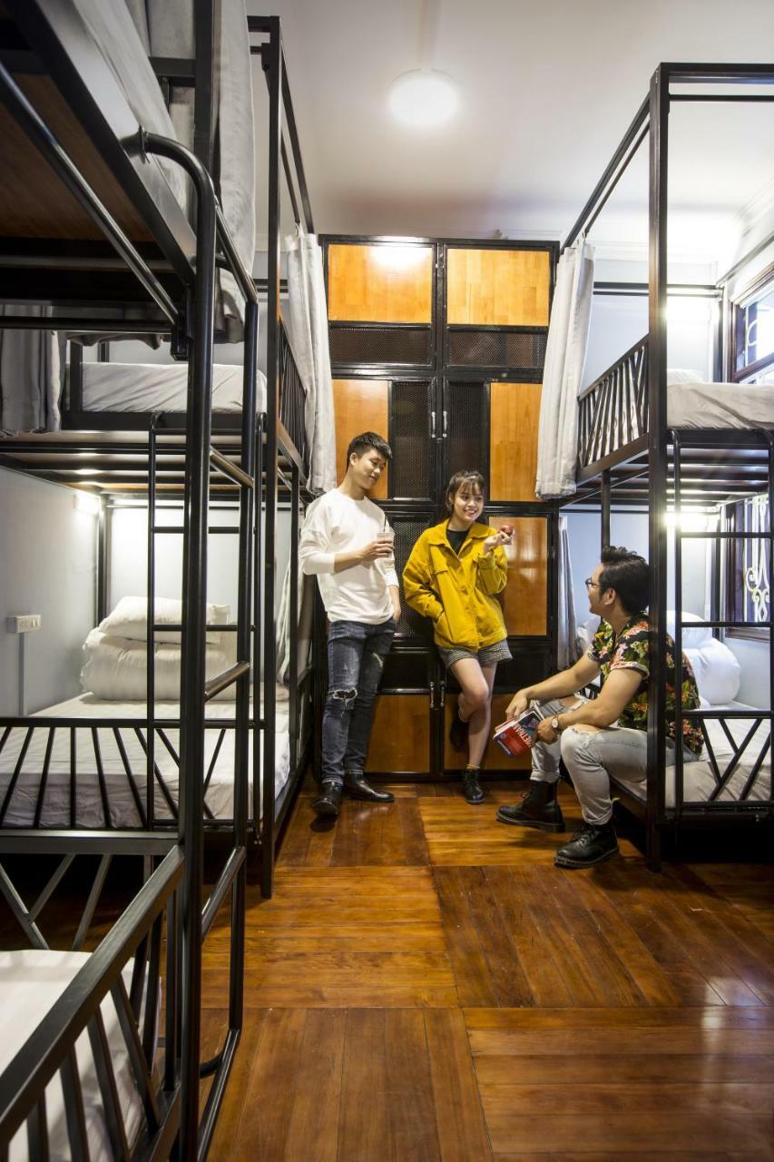 The Chi Novel Hostel Hanoi Dış mekan fotoğraf